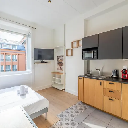 Apartment Escapade De Lyon, Relax & Balneo Metro Charpennes Villeurbanne